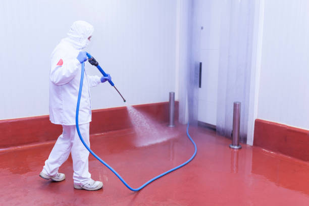 Best Animal Enclosure Cleaning  in Corrigan, TX